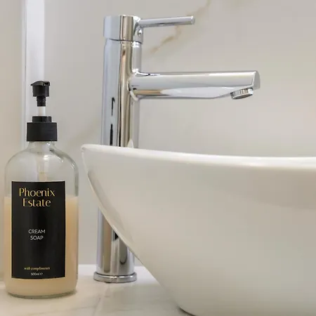 בית נופש Peppermint-1 Bedroom נאוסה